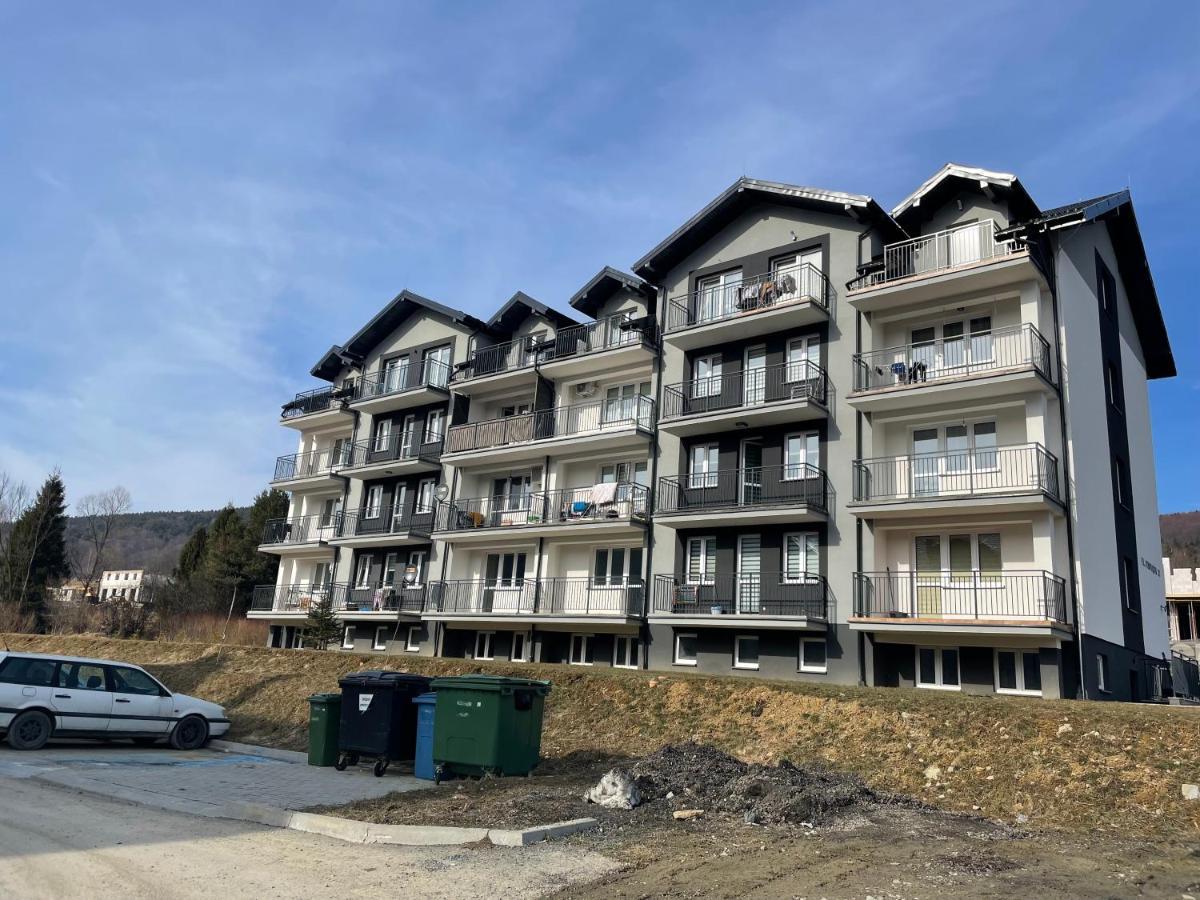 Apartament Modern Ustrzyki Dolne Kültér fotó